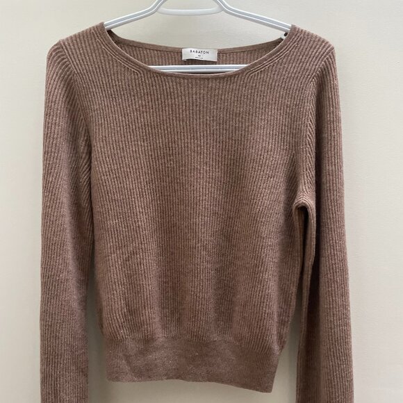 Babaton Sweaters - Aritzia Babaton Column Balloon Sleeve Sweater